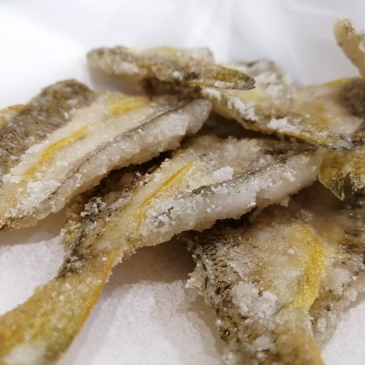 ハゼのカリカリ唐揚げ フライパンで簡単 レシピ 作り方 By Cook81 楽天レシピ ハゼのカリカリ唐揚げ フライパンで簡単 レシピ 作り方 By Cook81 楽天レシピ